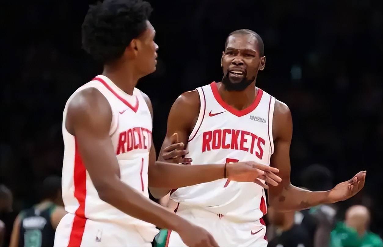 公牛鏖战火箭，杜兰特关键制胜的简单介绍